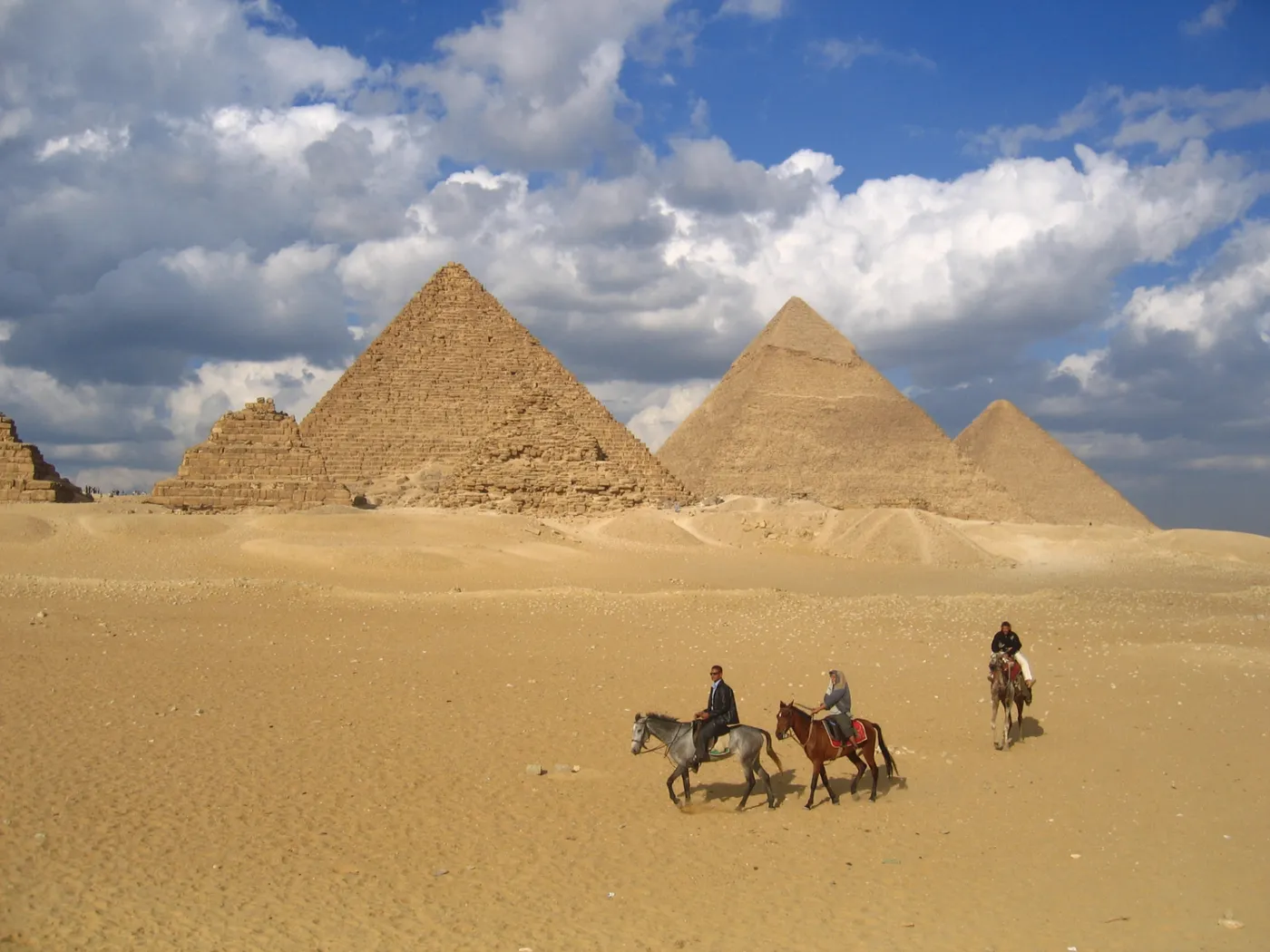 EGIPTO · 12·02